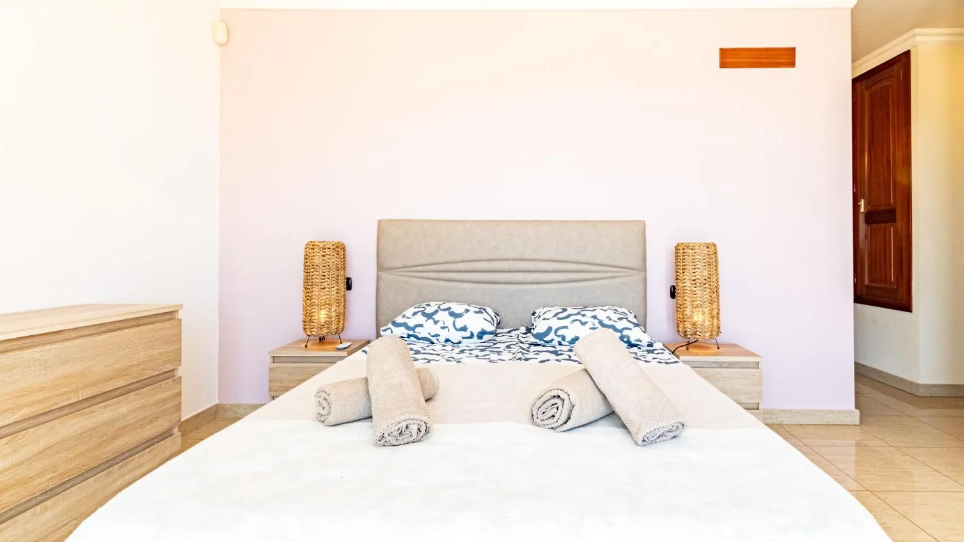 Villa Mirador Del Atlantico With Heated Pool Puerto de Santiago