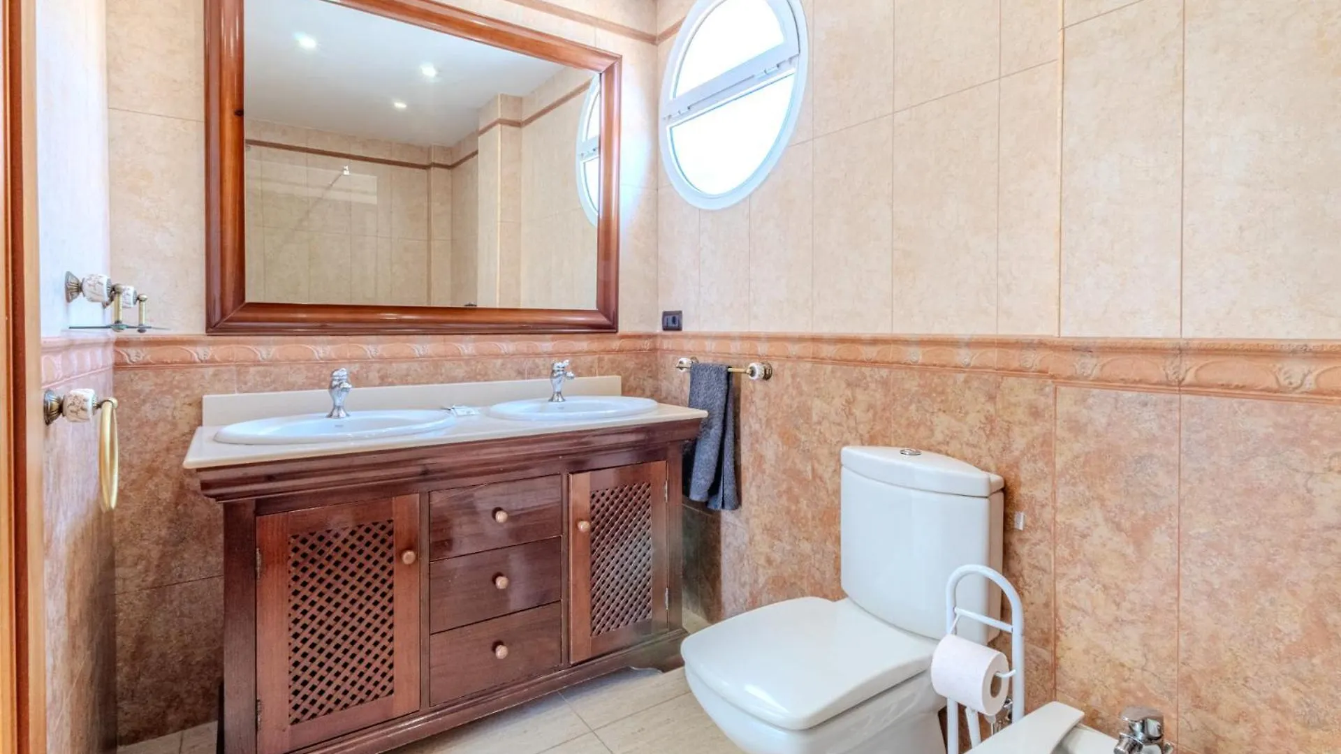 Villa Mirador Del Atlantico With Heated Pool Puerto de Santiago