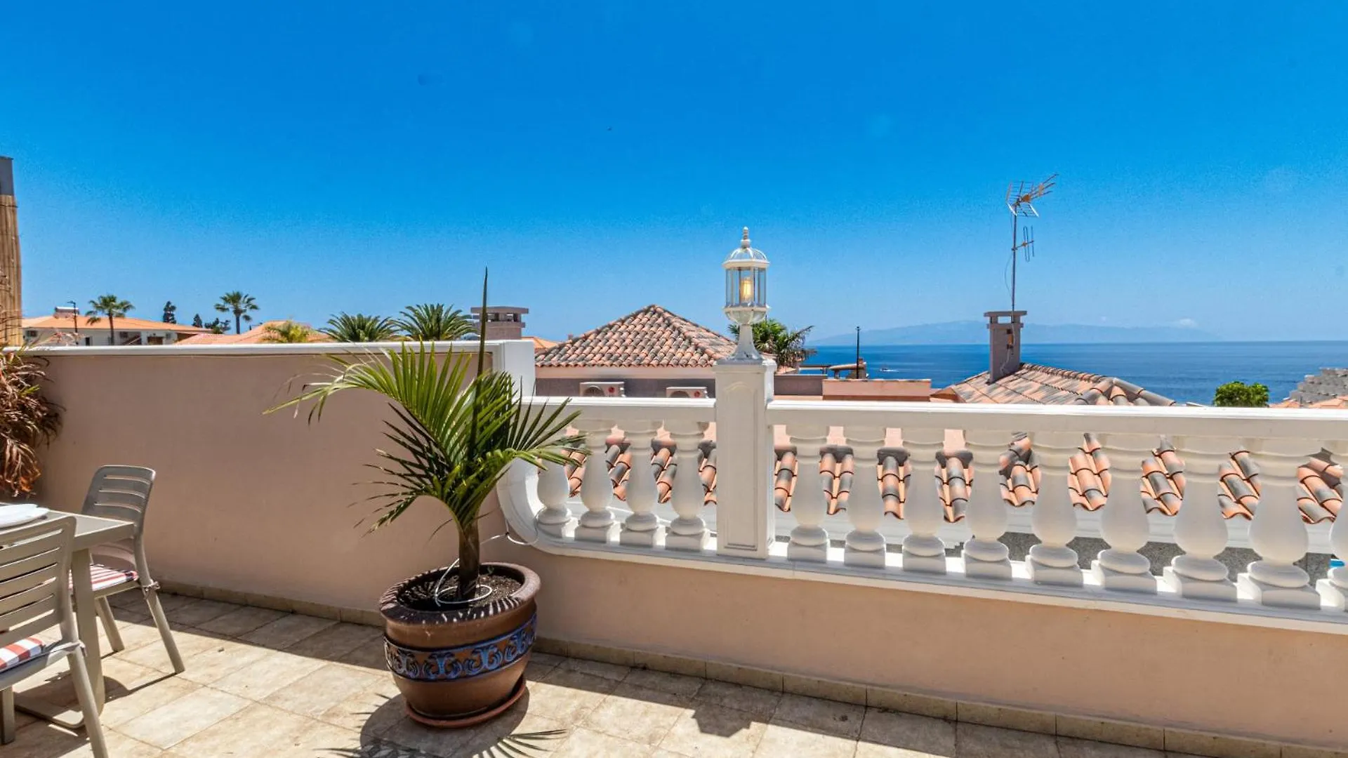 Villa Mirador Del Atlantico With Heated Pool Puerto de Santiago
