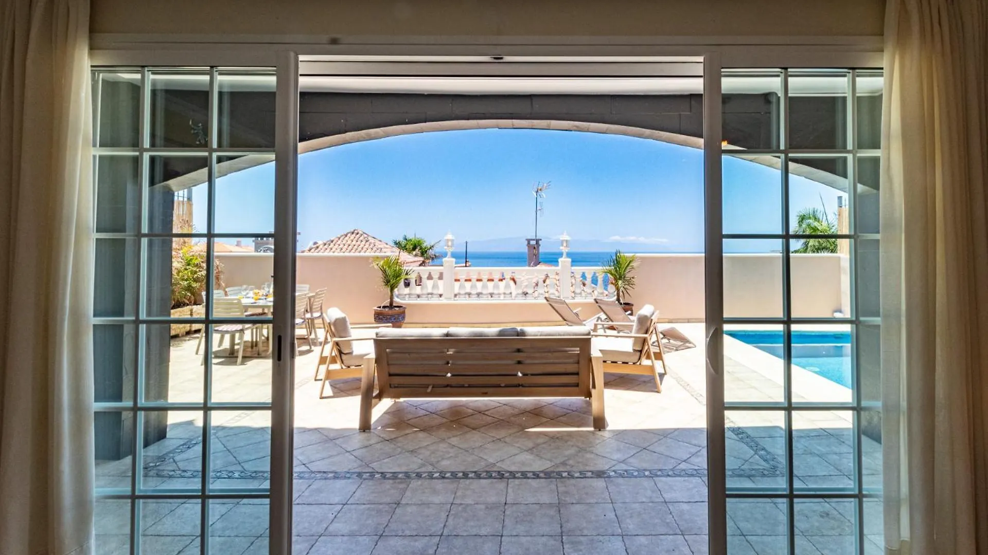 Villa Mirador Del Atlantico With Heated Pool Puerto de Santiago